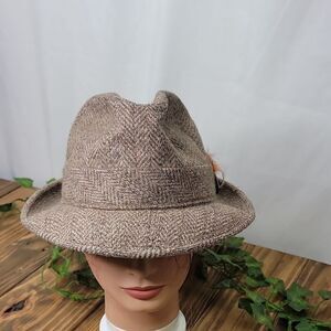 Dorfman Pacific Co. Vintage. Wool Tweed Fedora. EUC